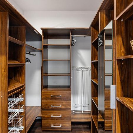 Spacious Studio Ac View Pokorna 2 Parking Warsaw Luaran gambar