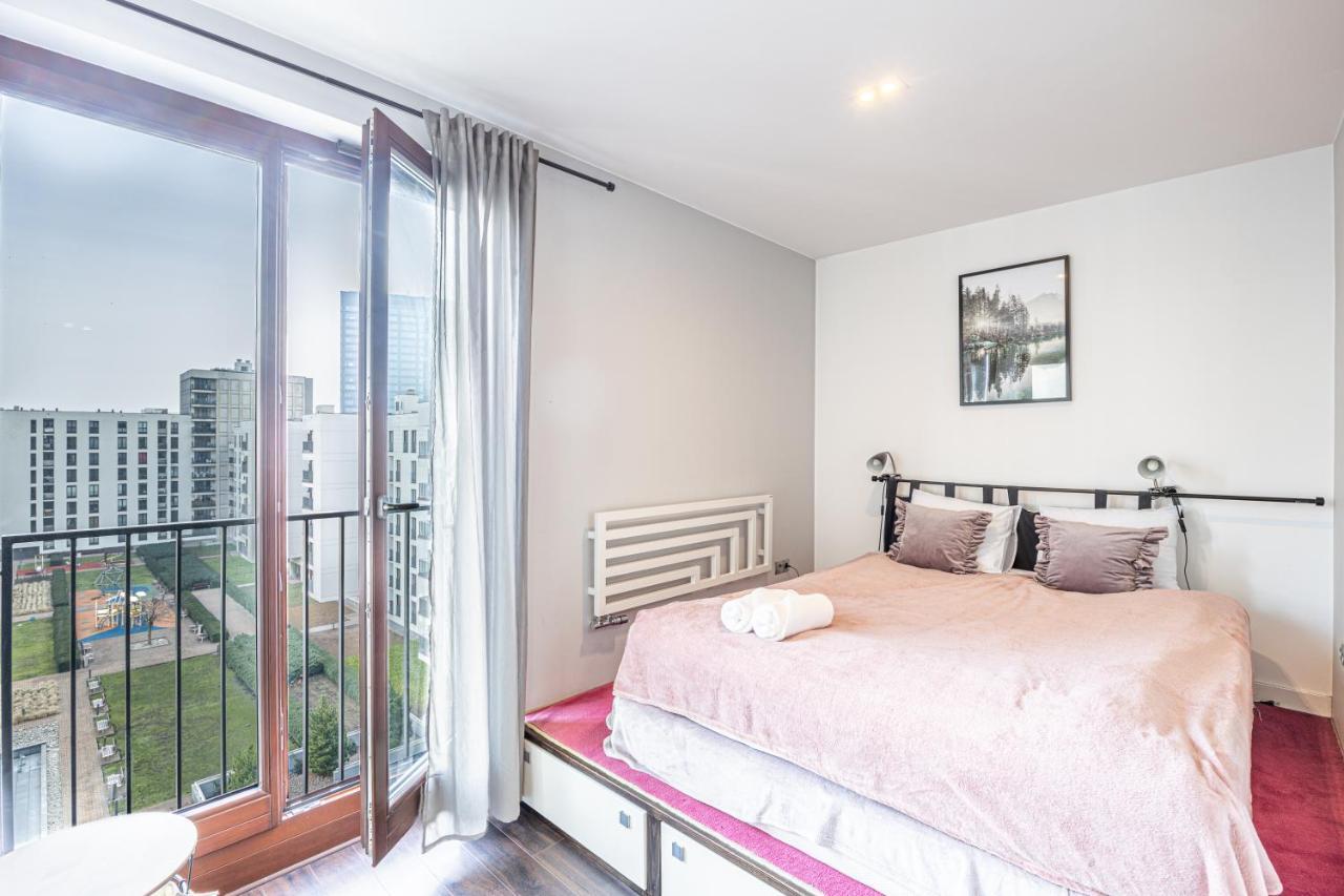 Spacious Studio Ac View Pokorna 2 Parking Warsaw Luaran gambar